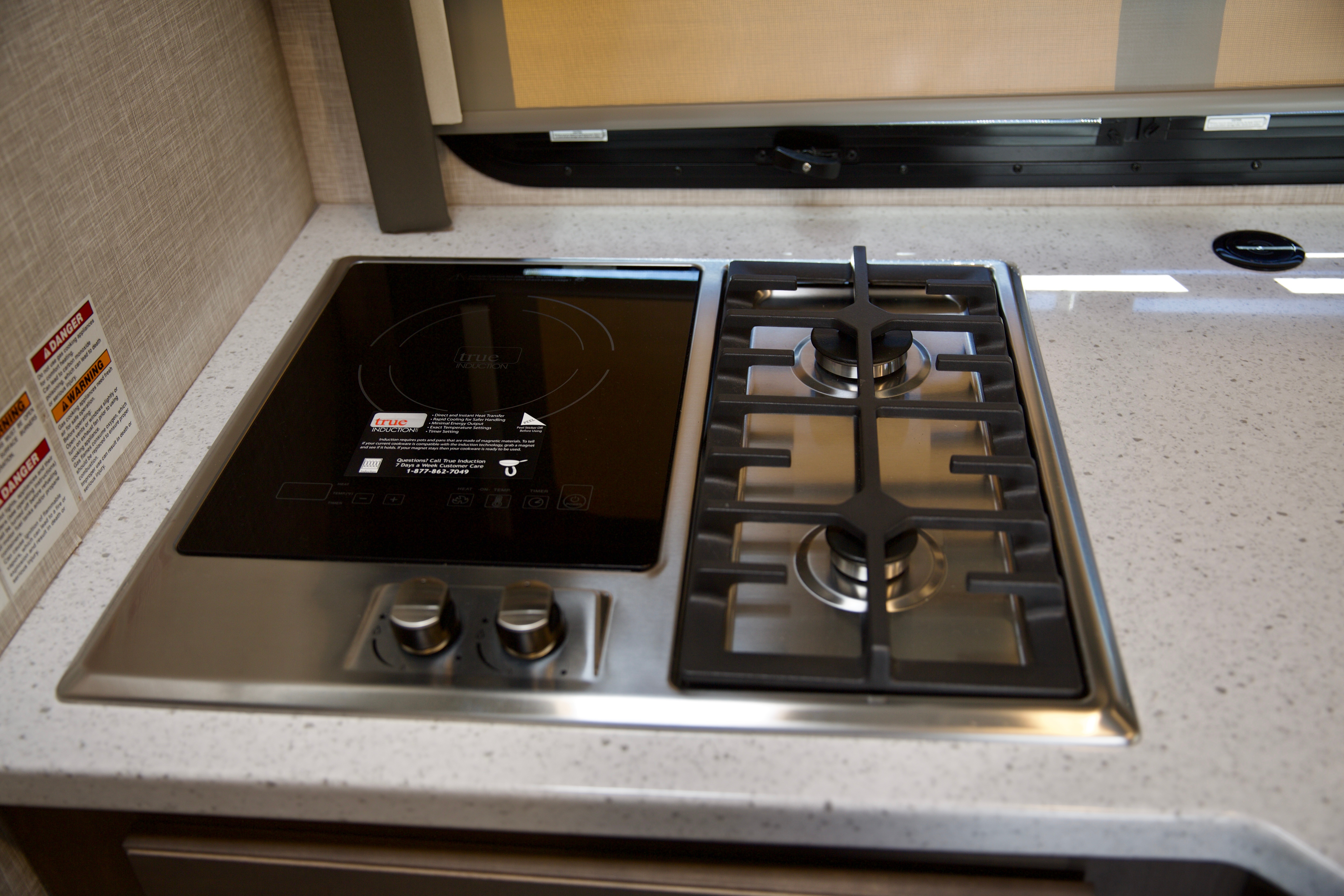 NEW Fully Equipped Quantum Bunkhouse With Solar!