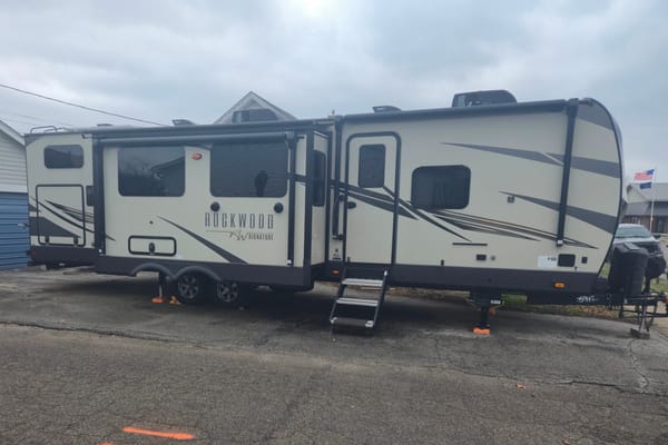 Forest River 8336bh Travel Trailer