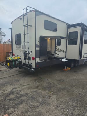 Forest River 8336bh Travel Trailer