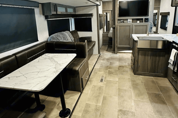 "Koda" ***Delivery Only*** 2021 Dutchmen Kodiak 283BHSL Travel Trailer