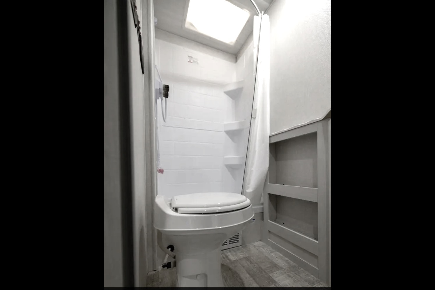 Forest River No Boundaries 20.3 Travel Trailer