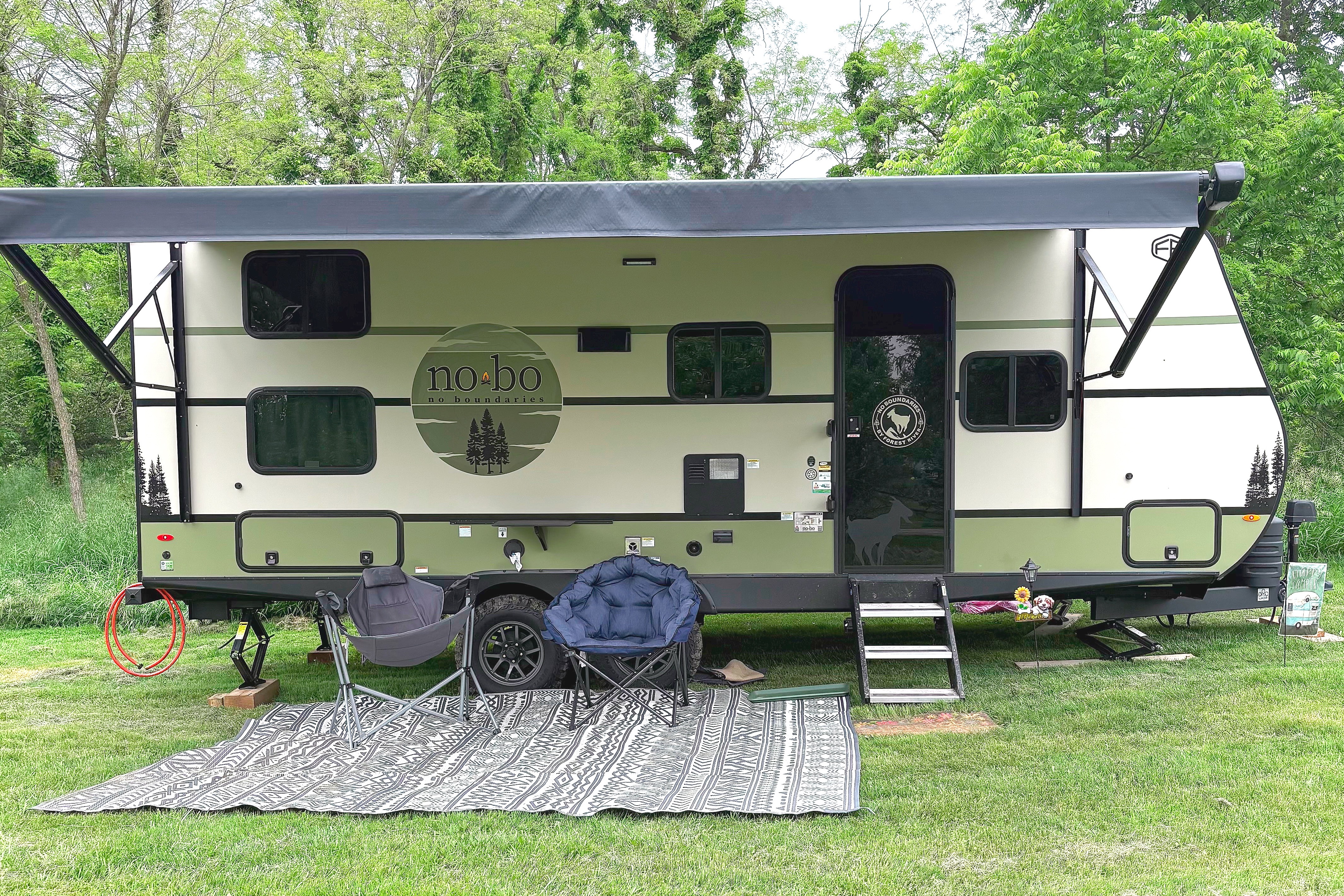 Forest River No Boundaries 20.3 Travel Trailer