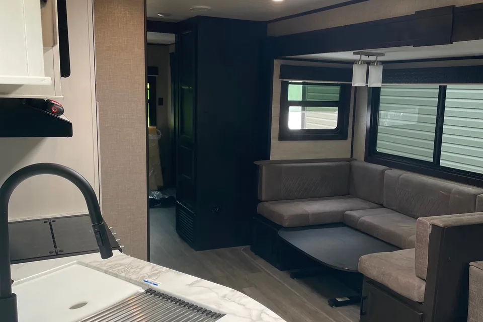 Danika's Jayco Jay Flight Travel Trailer