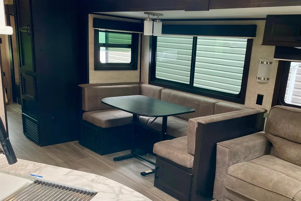 Danika's Jayco Jay Flight Travel Trailer