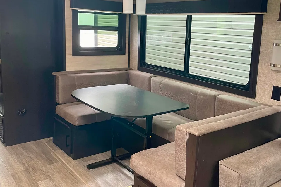 Danika's Jayco Jay Flight Travel Trailer