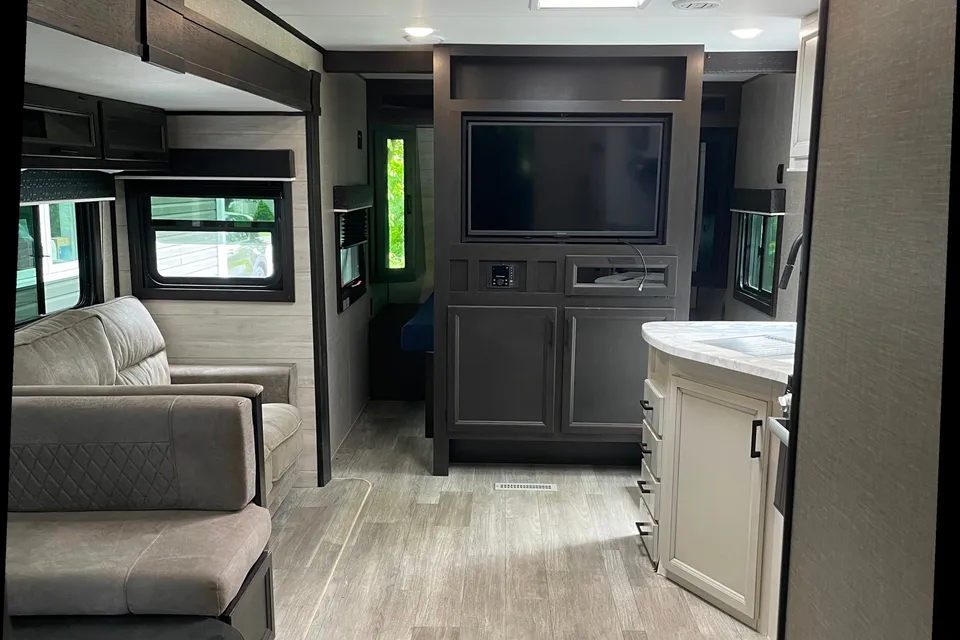 Danika's Jayco Jay Flight Travel Trailer