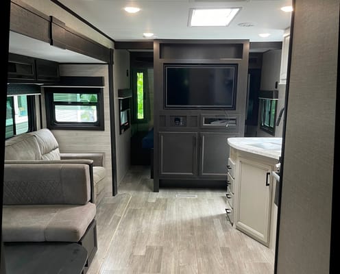 Danika's Jayco Jay Flight Travel Trailer