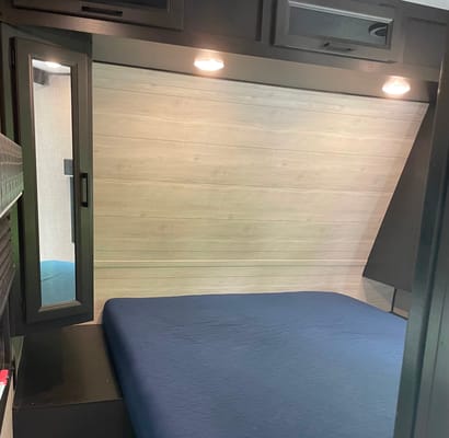 Danika's Jayco Jay Flight Travel Trailer