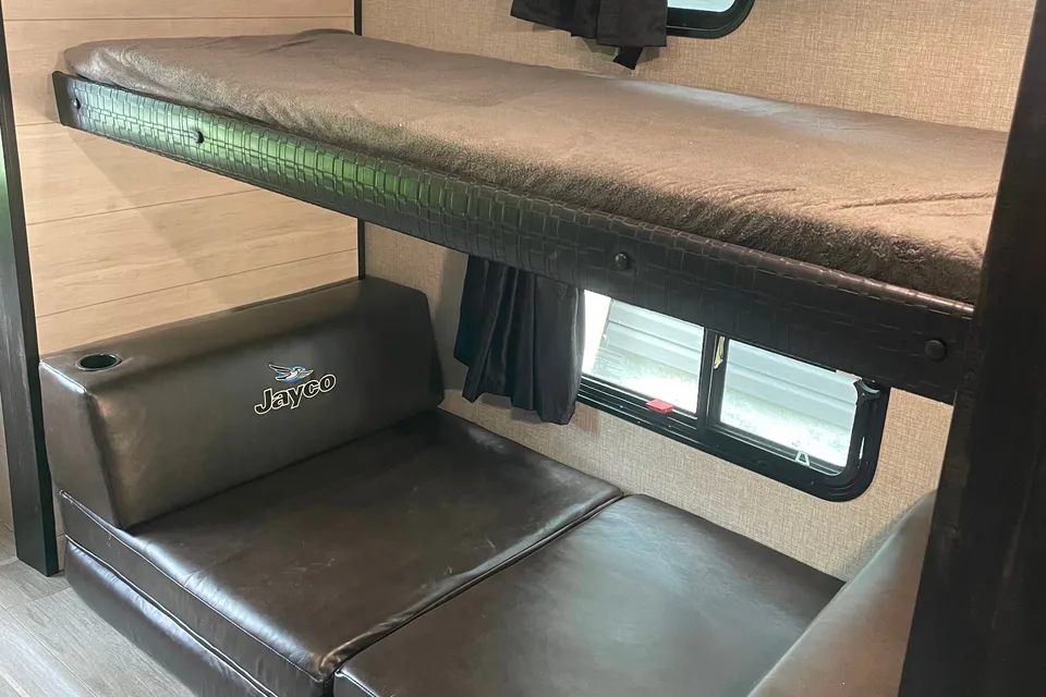 Danika's Jayco Jay Flight Travel Trailer