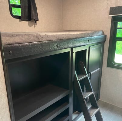 Danika's Jayco Jay Flight Travel Trailer