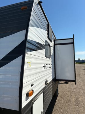Phong's Forest River BH170 Travel Trailer