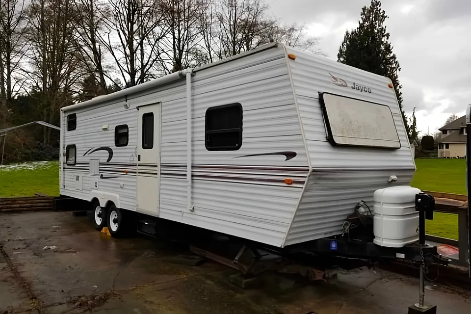 Ambient living (31ft)