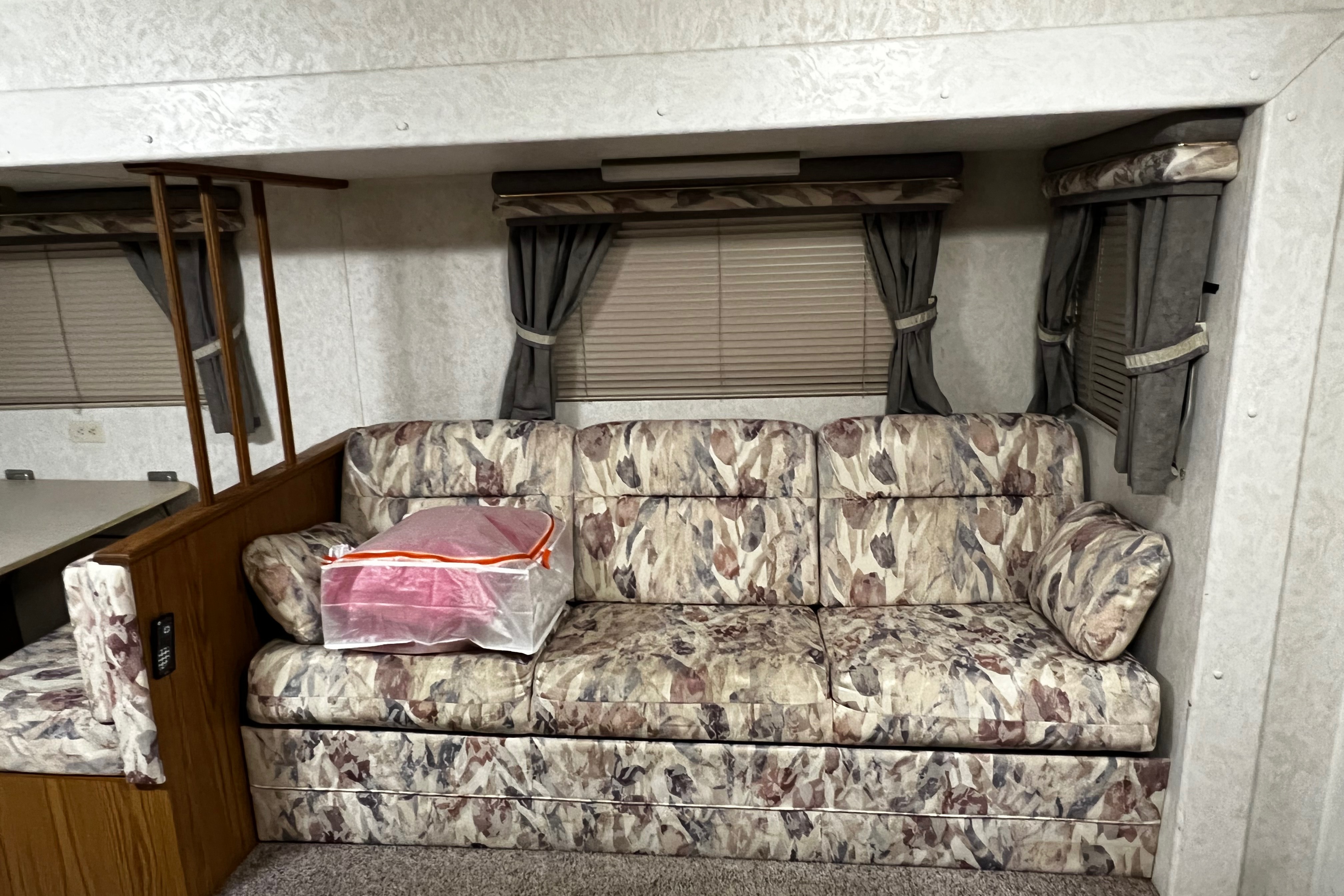 Ambient living (31ft)