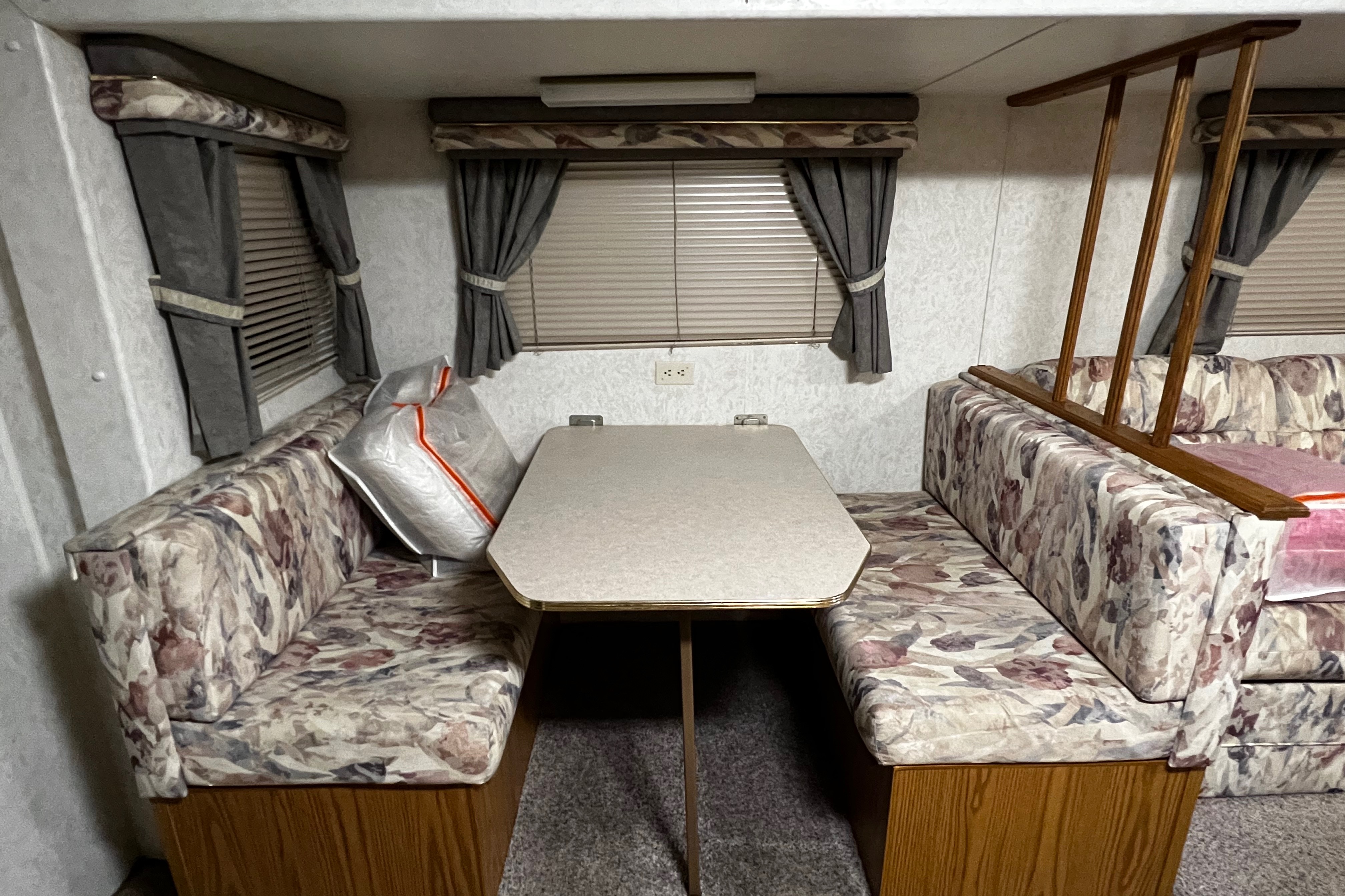 Ambient living (31ft)