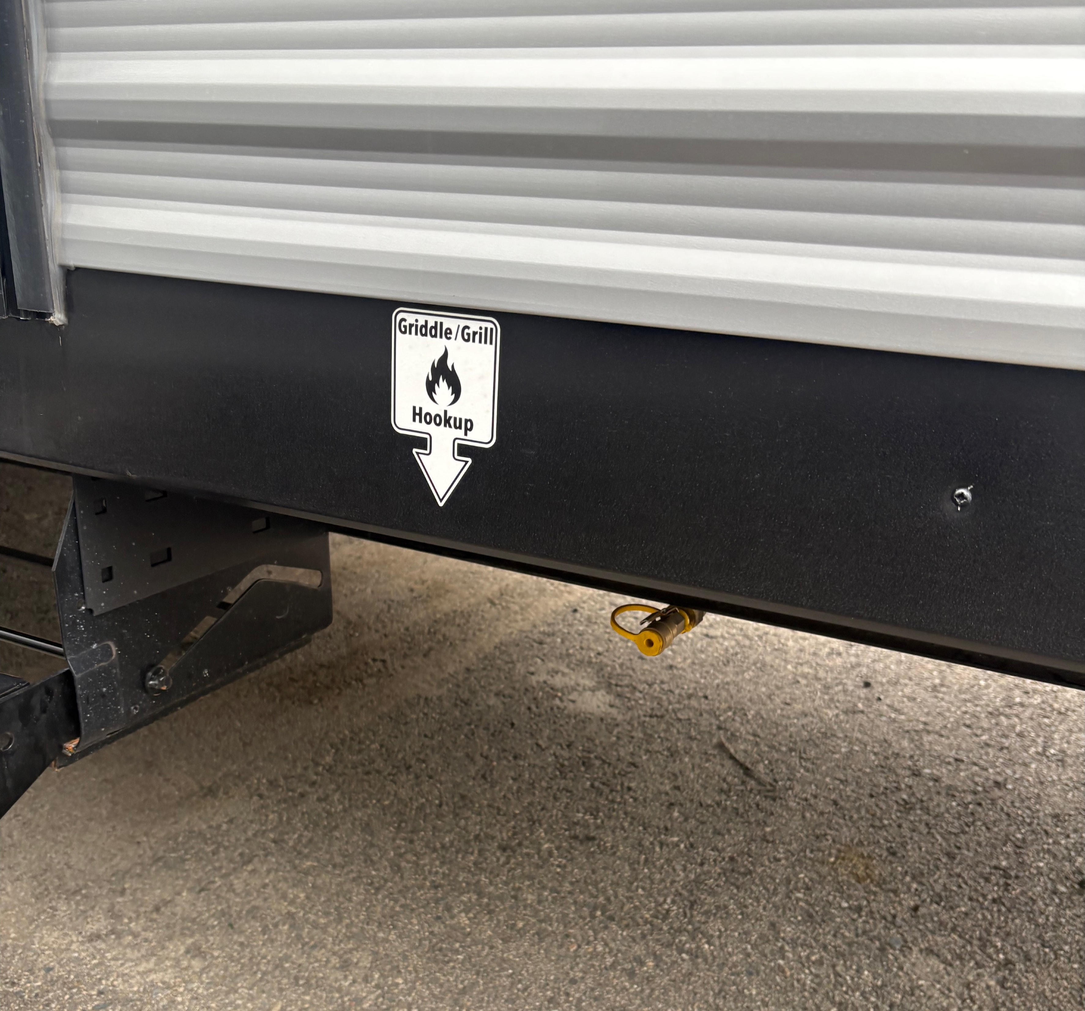 Coleman 23 B Travel Trailer