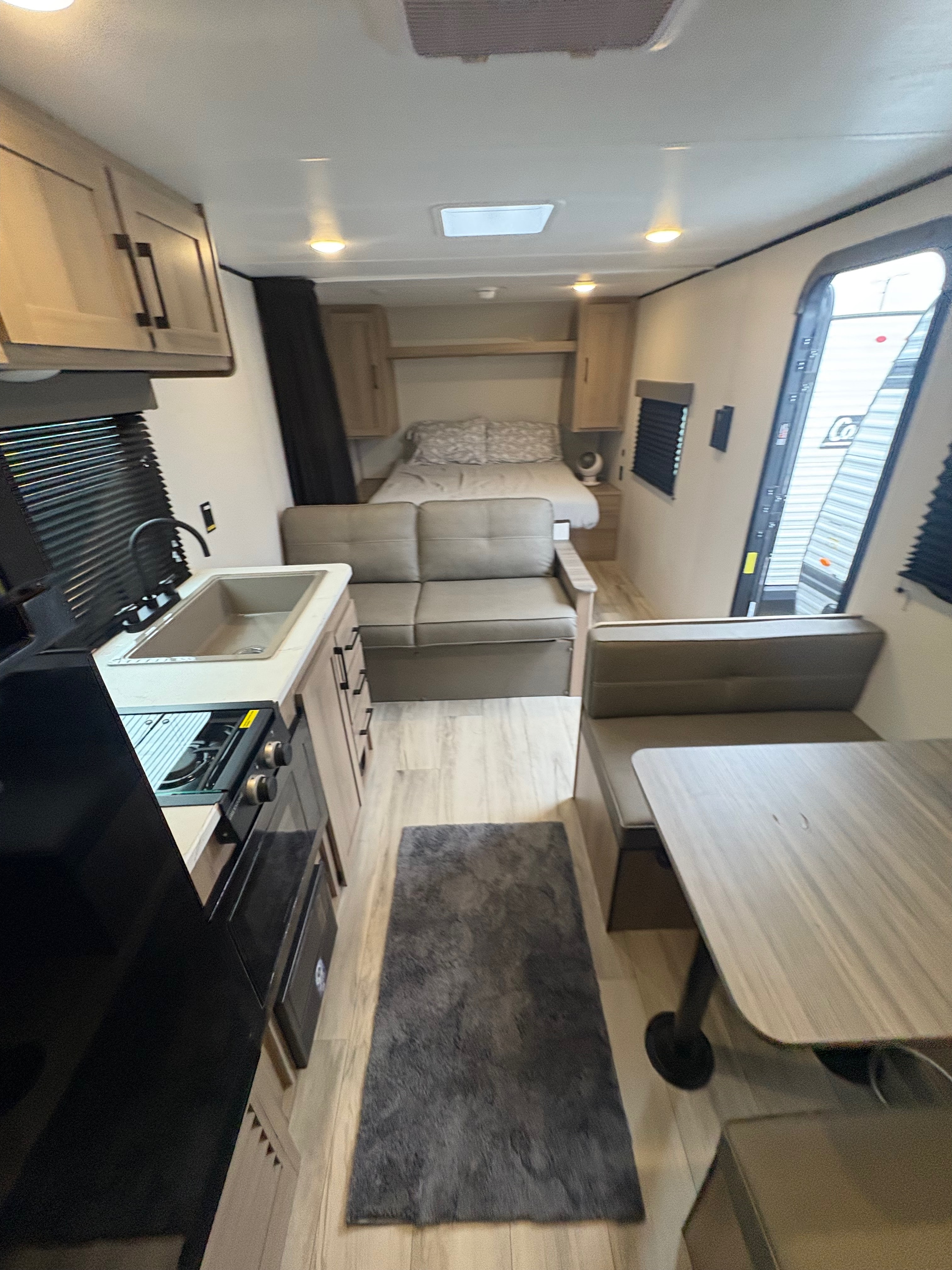 Coleman 23 B Travel Trailer