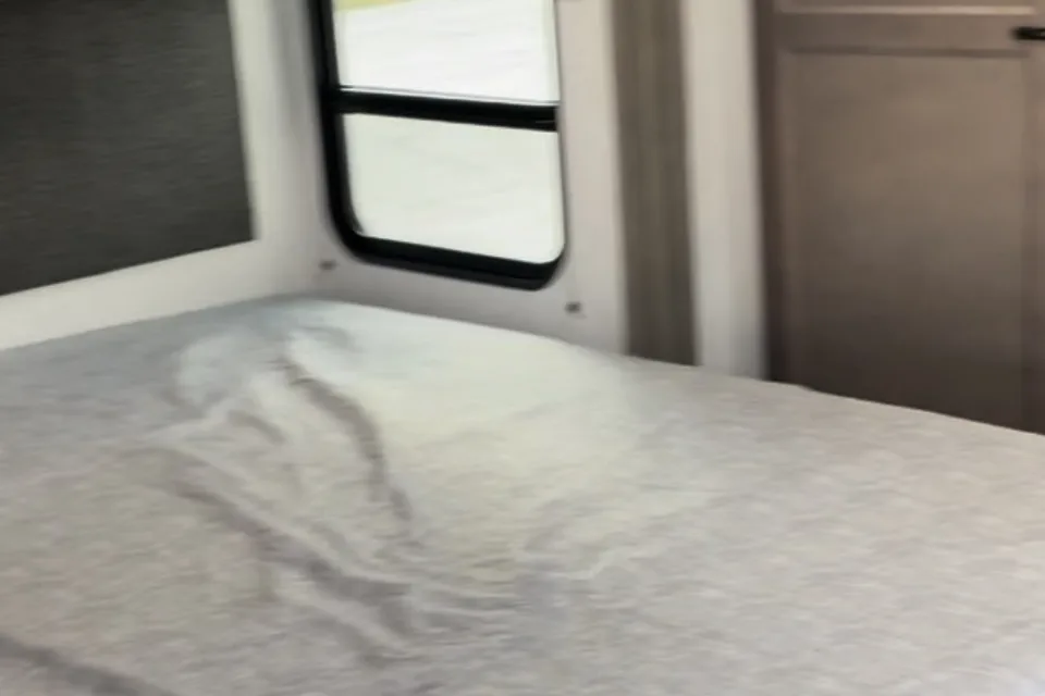 TreasuRV's Grand Design Transcend Xplorer Travel Trailer