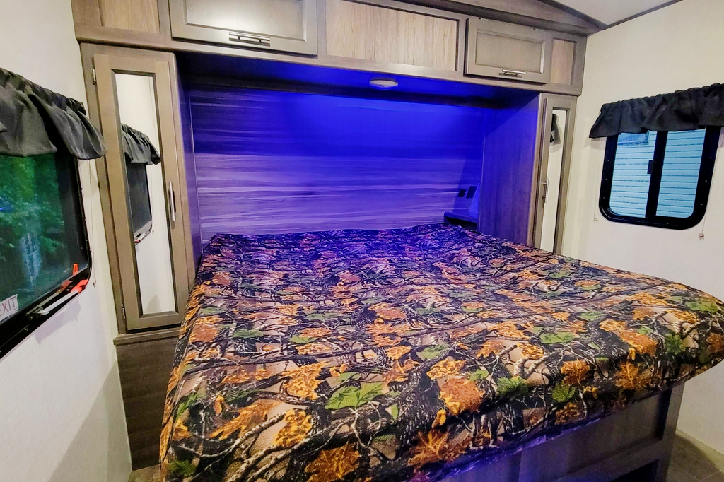 Richard's Sunset Trail 282BH Travel Trailer