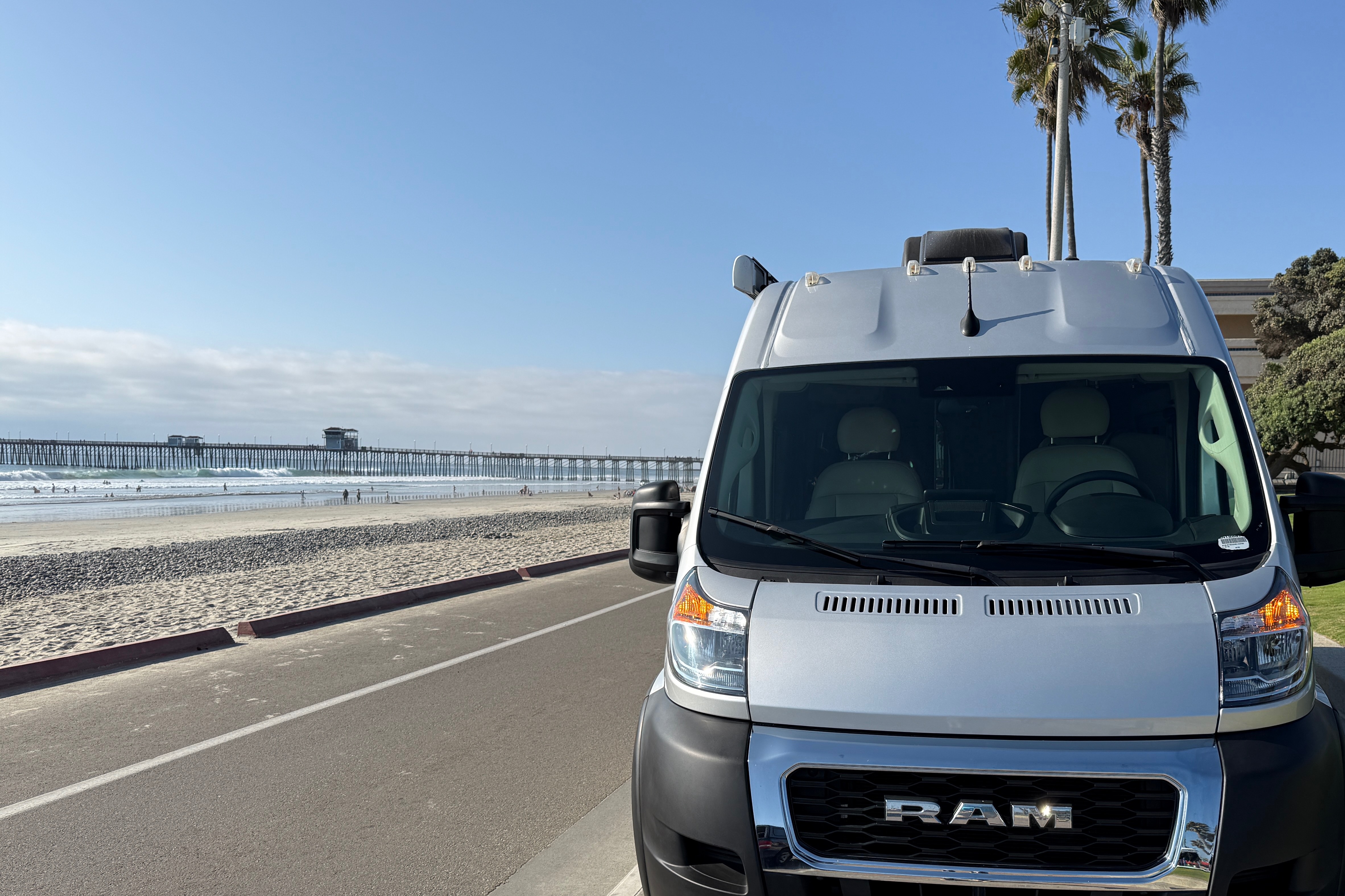 Gus's Thor Motor Coach Rize 18g Class B