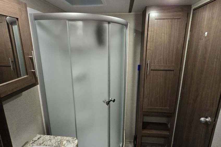 Keystone Hideout 28RKS Travel Trailer