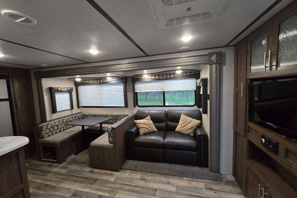Keystone Hideout 28RKS Travel Trailer