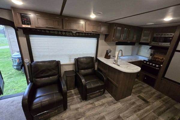 Keystone Hideout 28RKS Travel Trailer