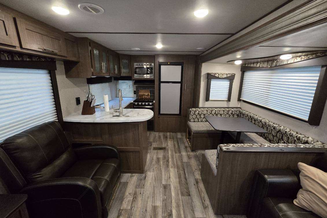 Keystone Hideout 28RKS Travel Trailer