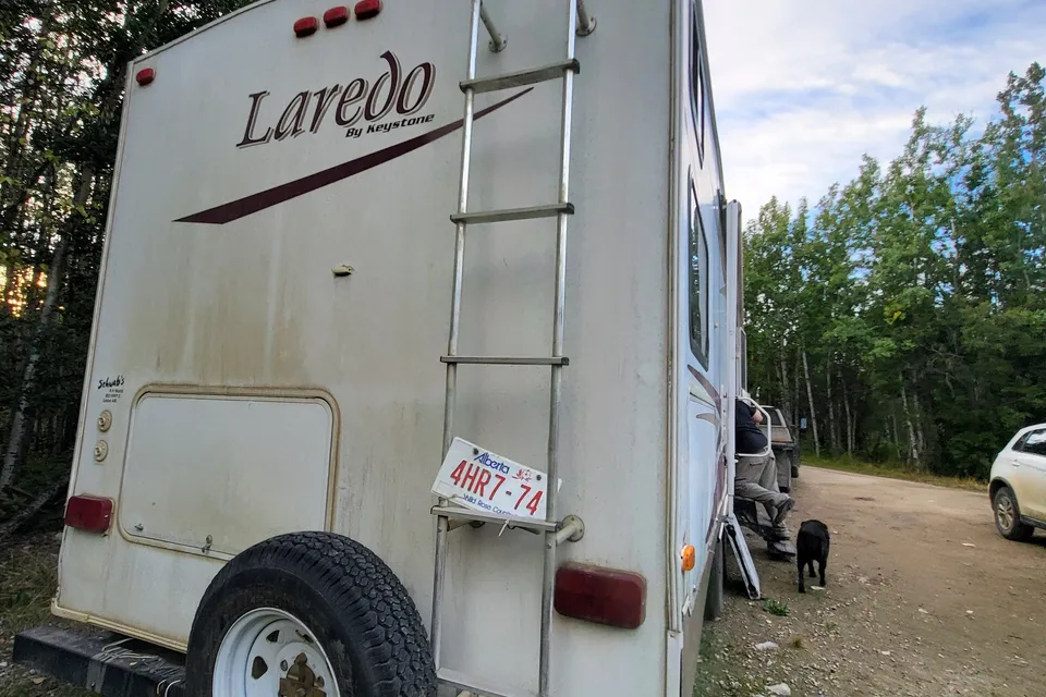 MT"s Keystone Laredo Fifth Wheel