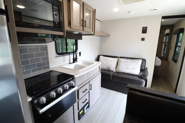 2021 Hideout 262BH Family Lux Bunkhouse Camper