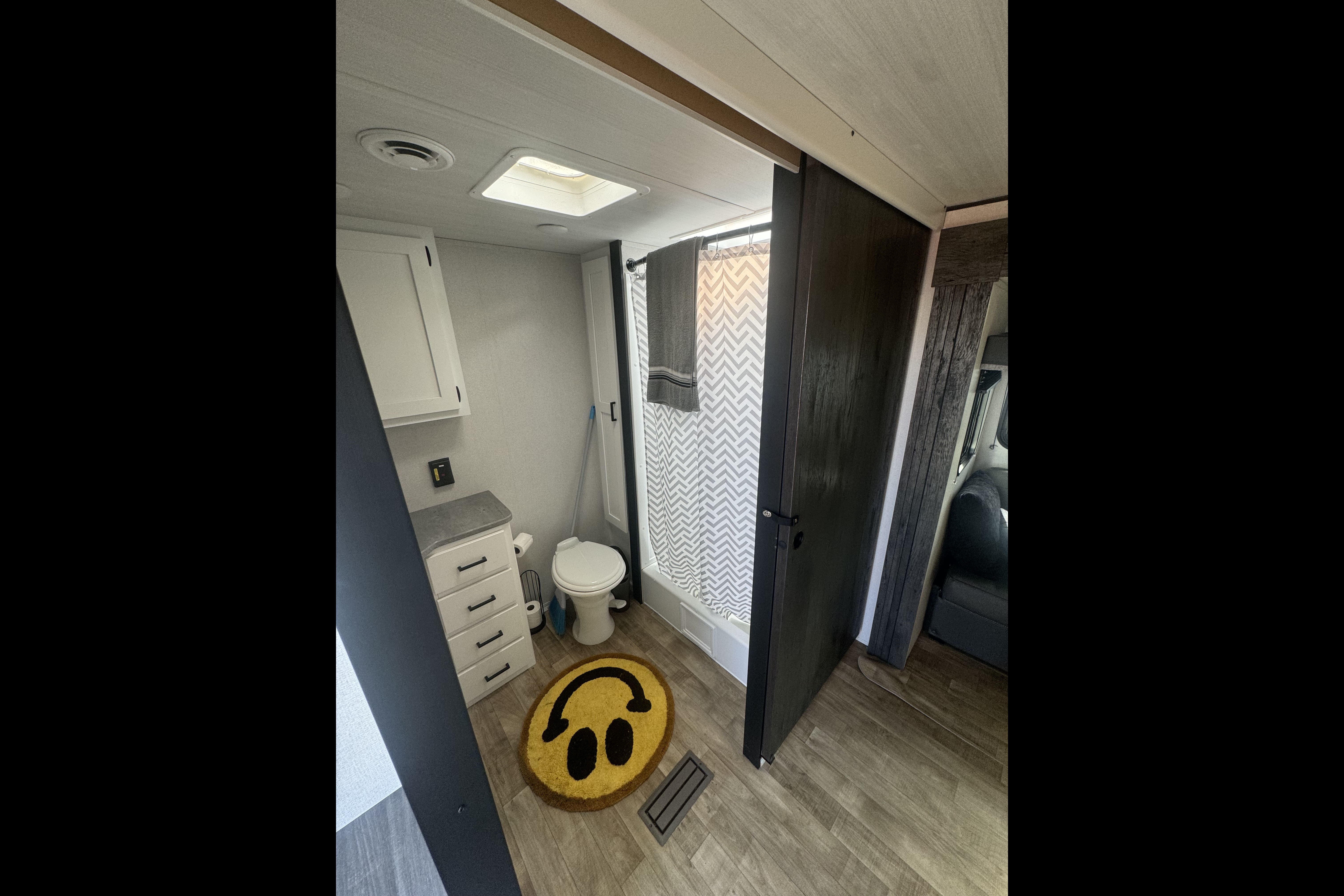 Porter's Keystone Hideout Travel Trailer