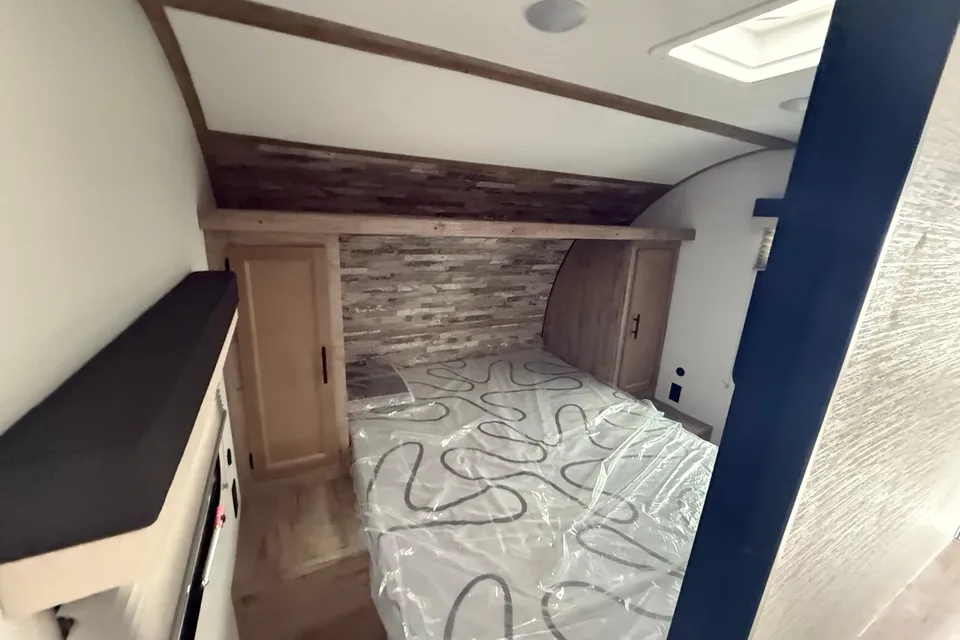 Danny's Grand River 27 bhs Travel Trailer