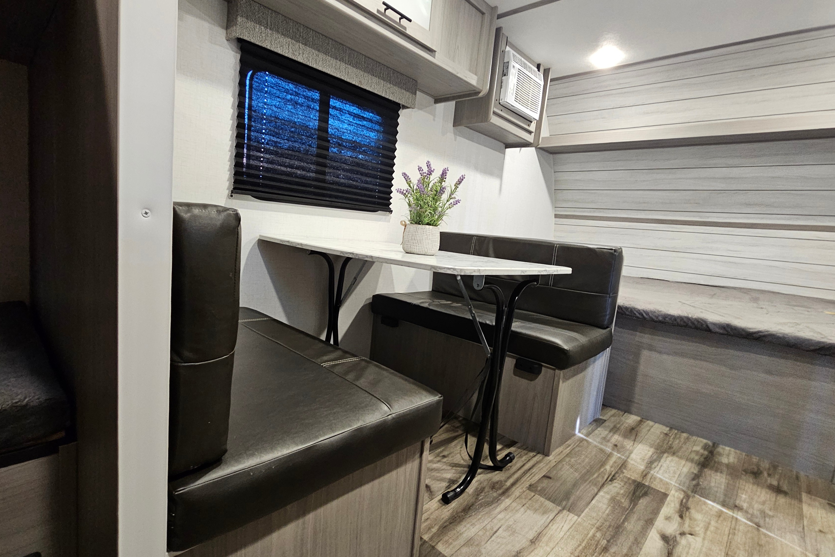 2024 Coleman RV Easy Tow