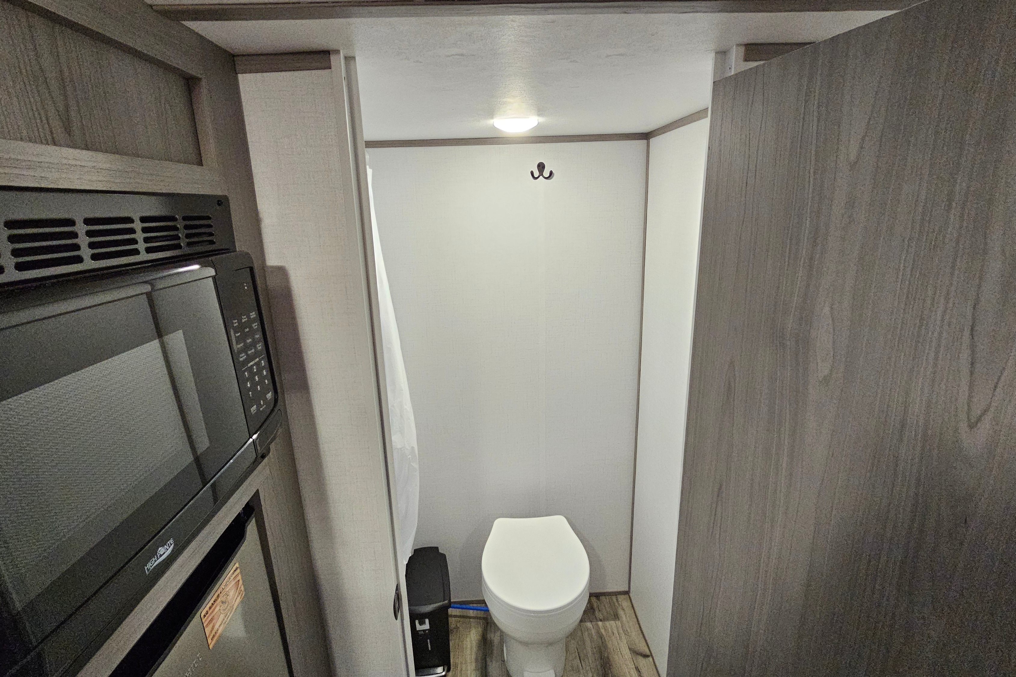2024 Coleman RV Easy Tow