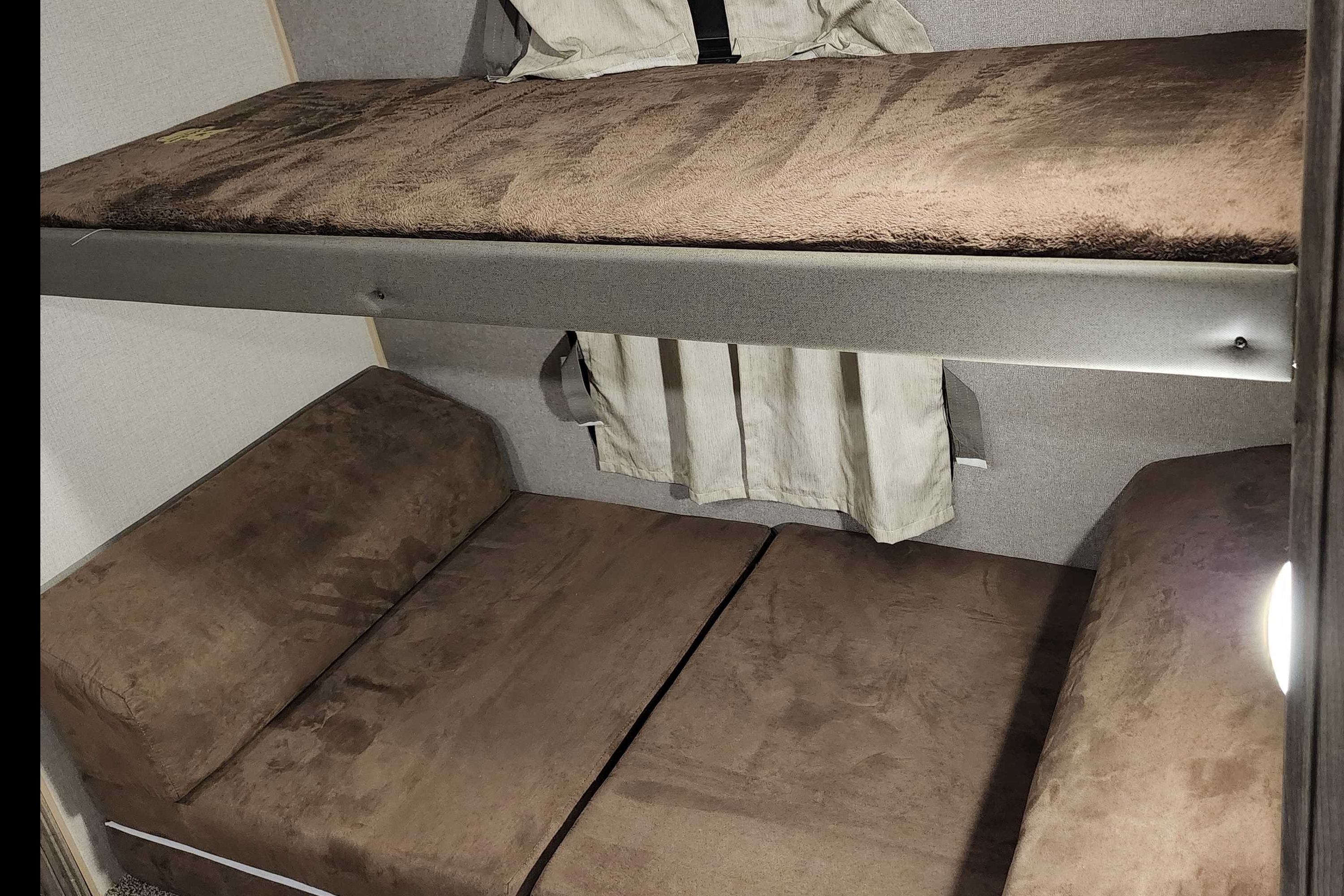 34 foot 3 slide out 2020 forest river 34bhts travel trailer