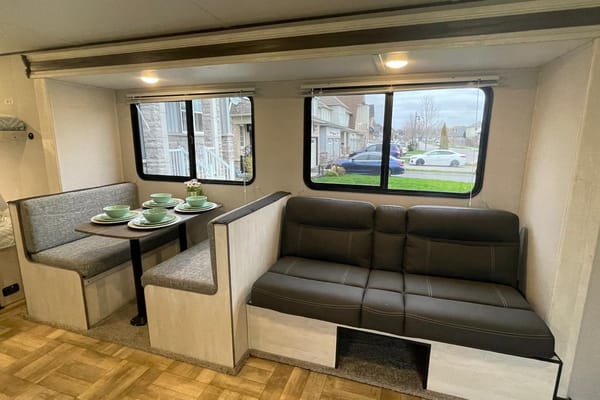 Neighbor's Grand River 270BHSN Northern Edition Travel Trailer