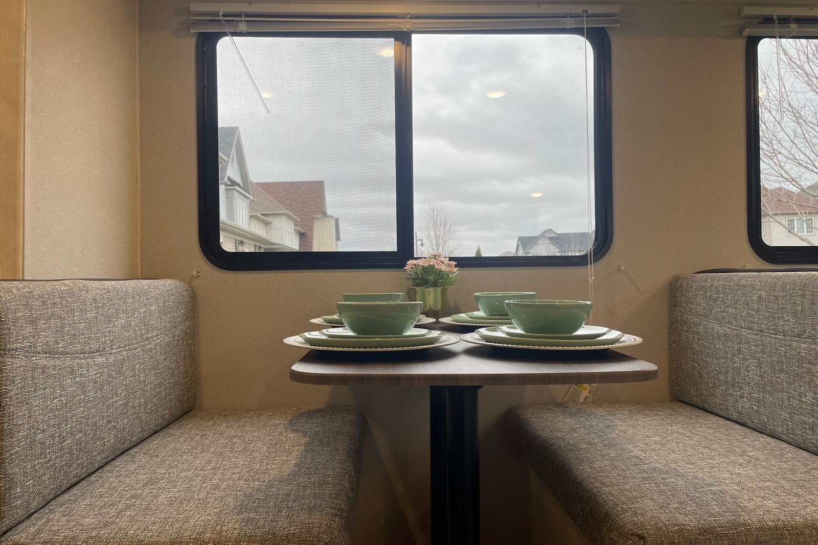 Neighbor's Grand River 270BHSN Northern Edition Travel Trailer