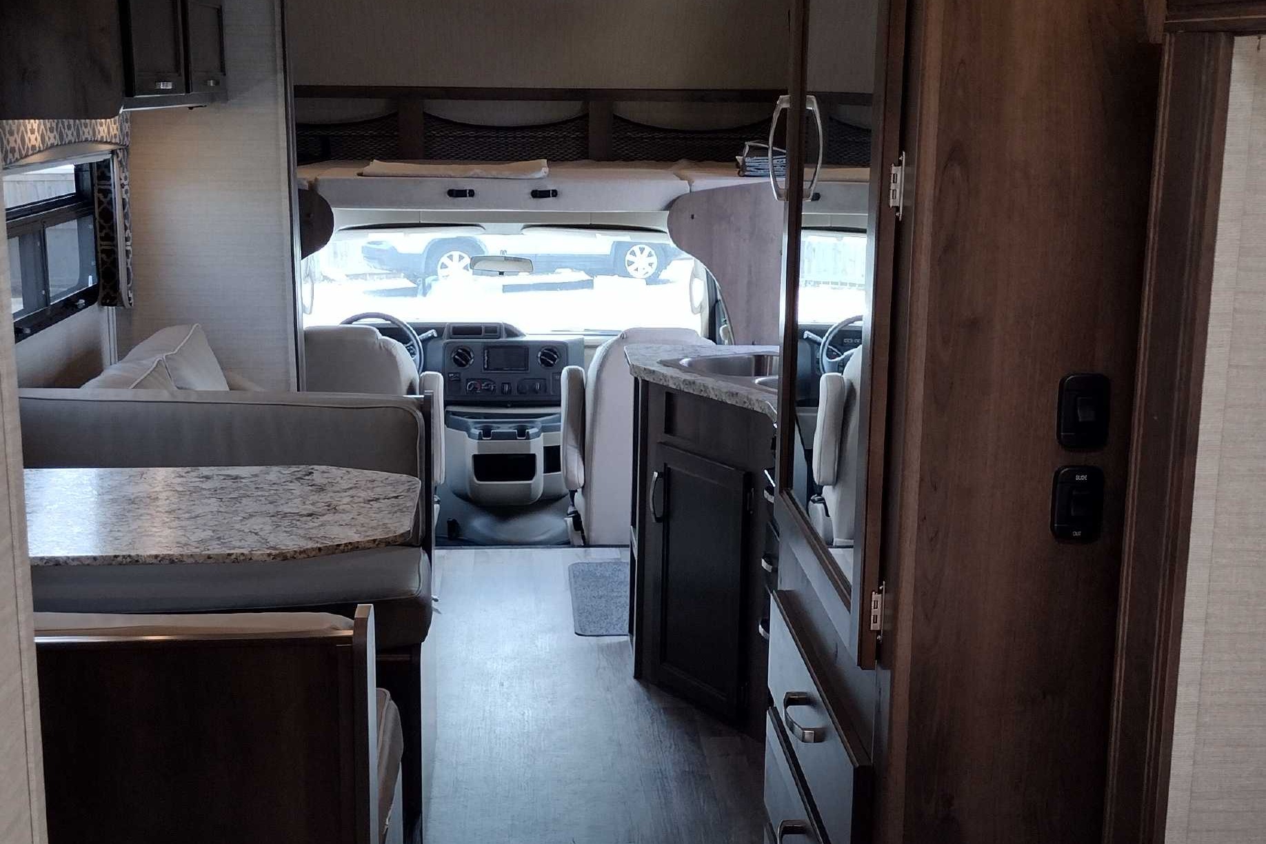 Like NEW Jayco RedHawk Ready for your Next Family Adventure 
