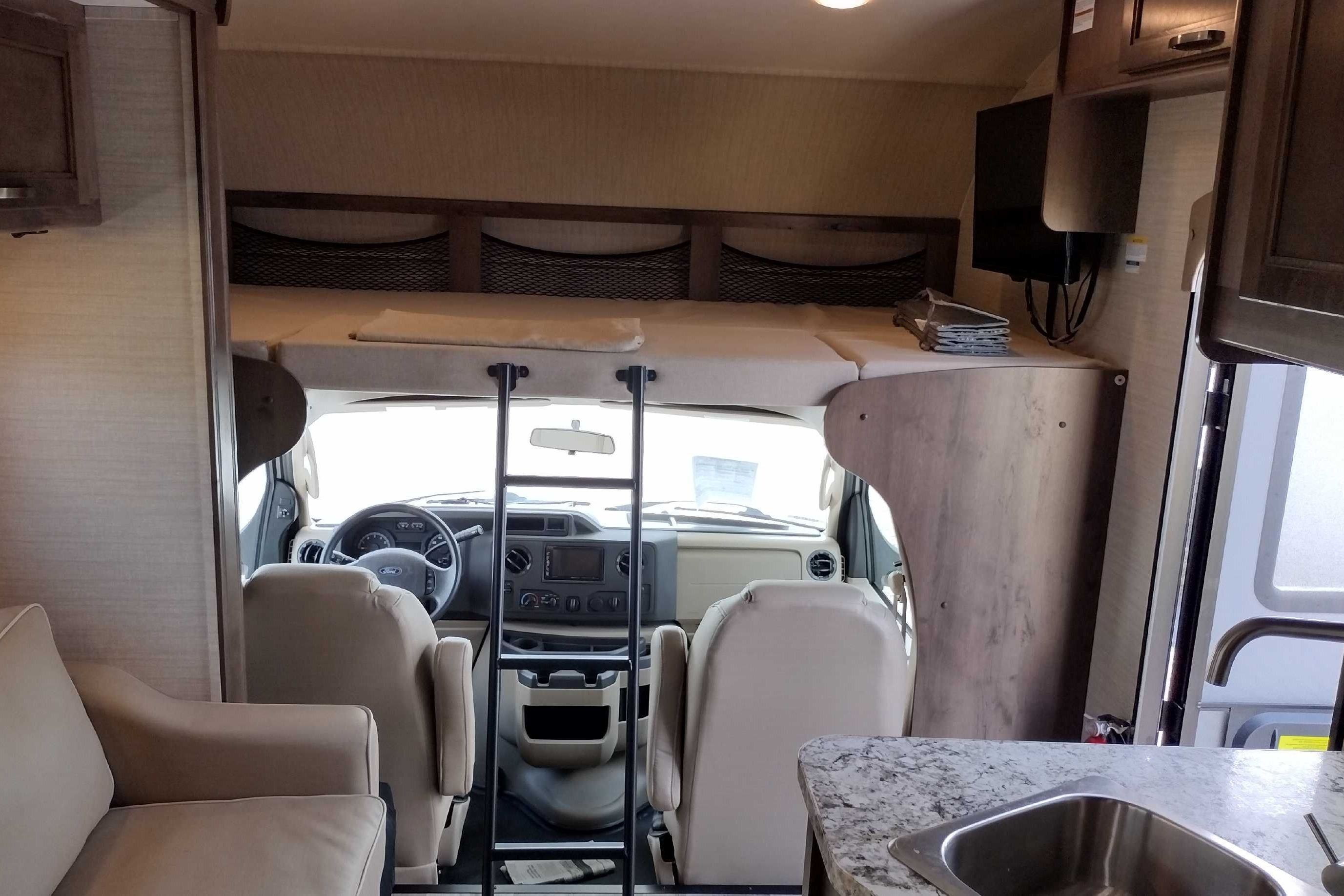 Like NEW Jayco RedHawk Ready for your Next Family Adventure 