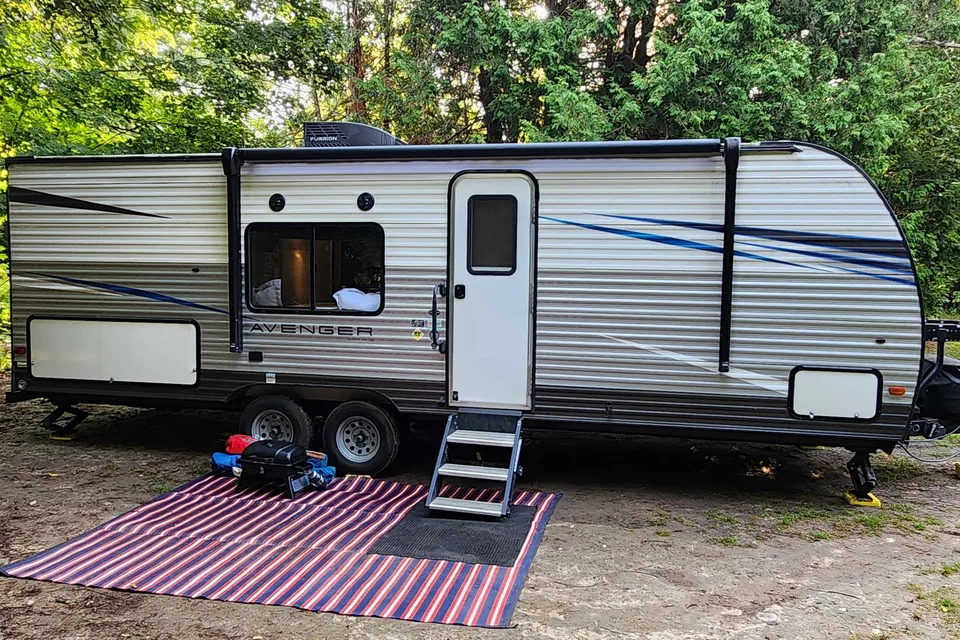 2021 Avenger Bunk House