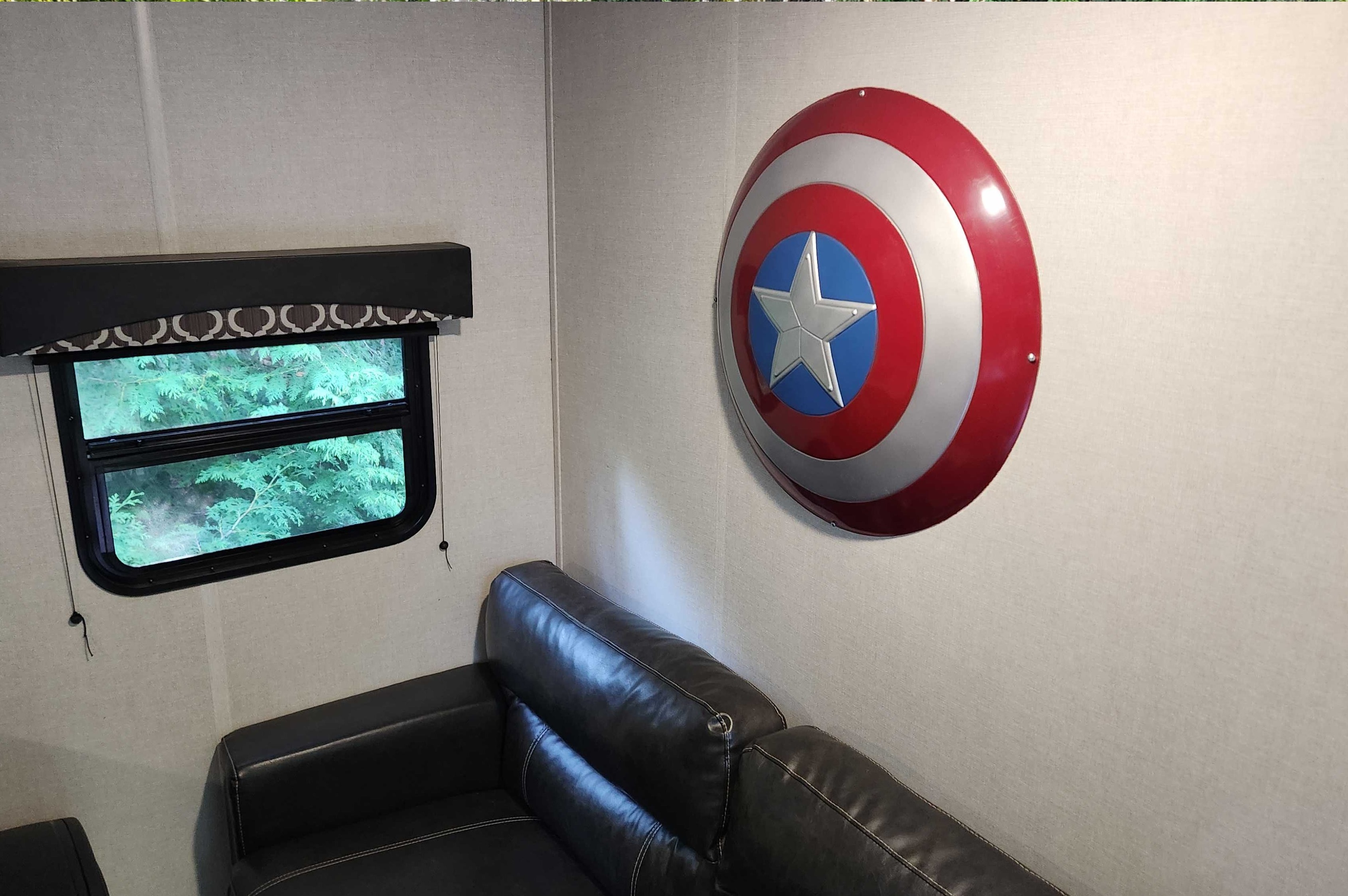 2021 Avenger Bunk House