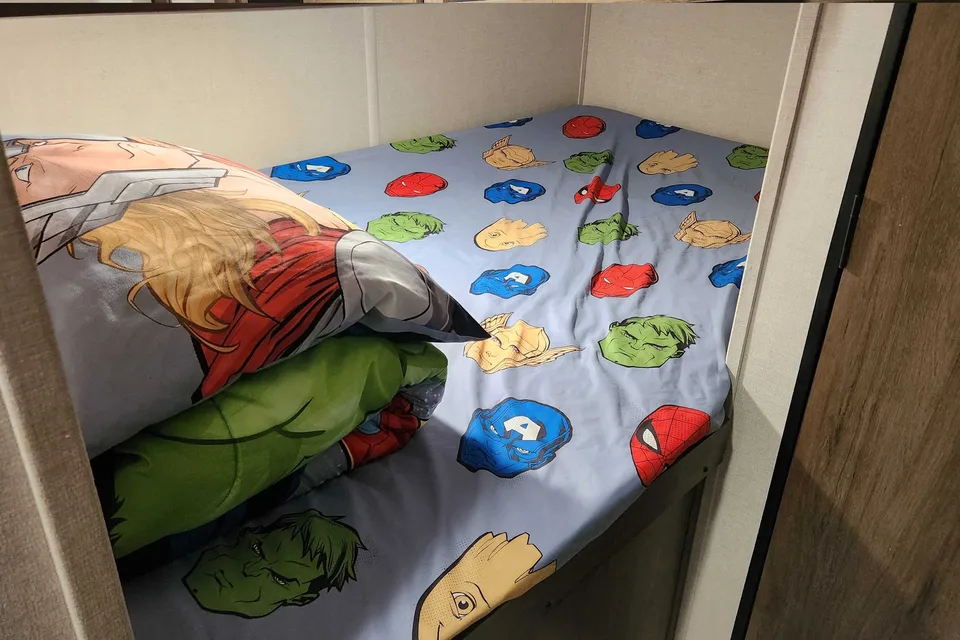 2021 Avenger Bunk House