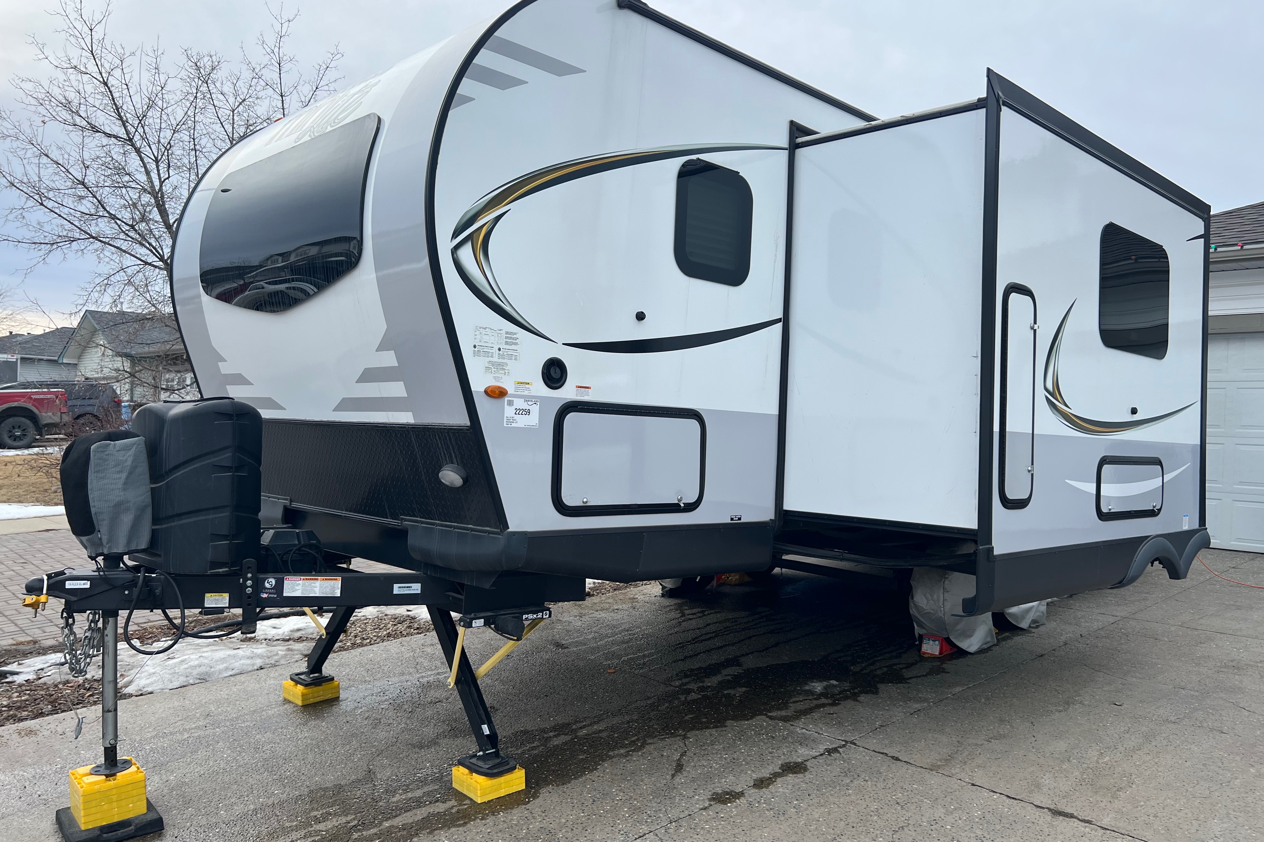 "Rockin' Rockwood" bunkhouse trailer 
