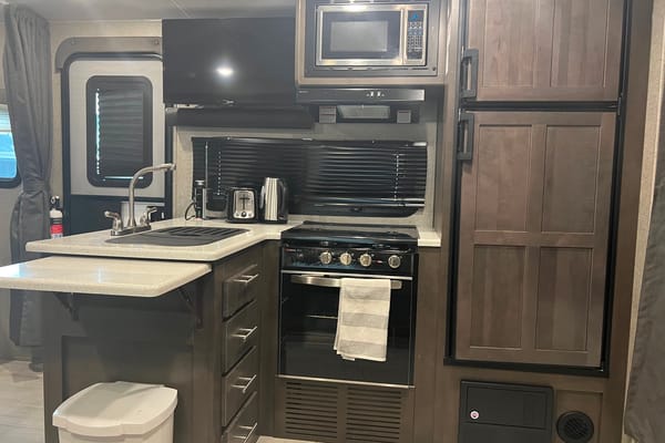 "Rockin' Rockwood" bunkhouse trailer