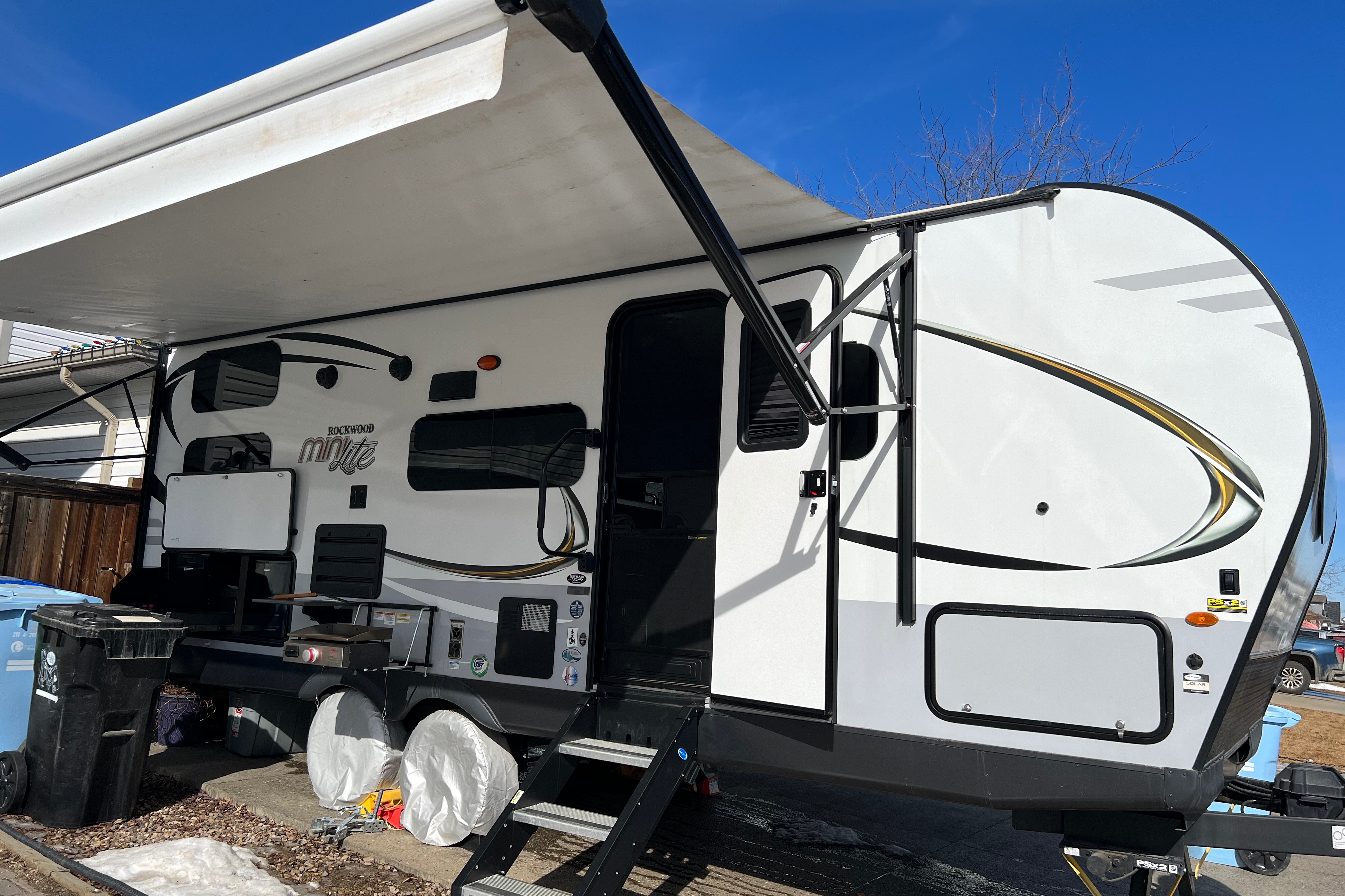 "Rockin' Rockwood" bunkhouse trailer 