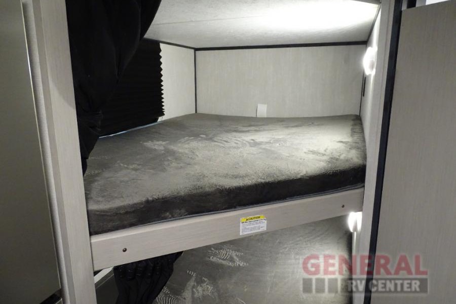 Coachmen Apex Ultra-Lite Travel Trailer