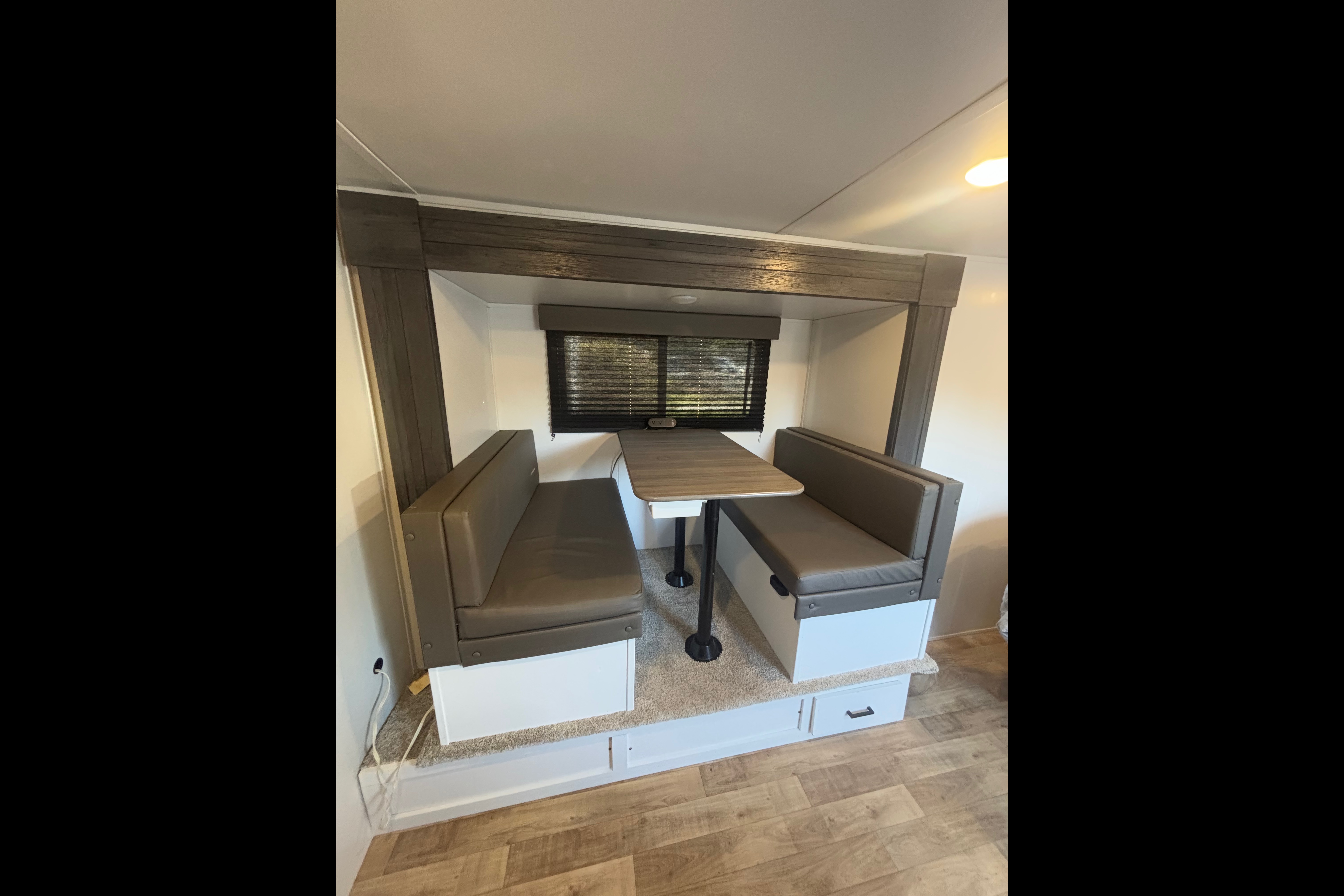 ✨Keystone 2022 Hideout Travel Trailer 21ft✨