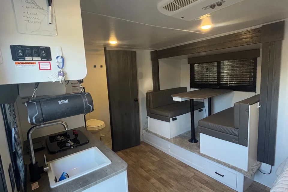 ✨Keystone 2022 Hideout Travel Trailer 21ft✨