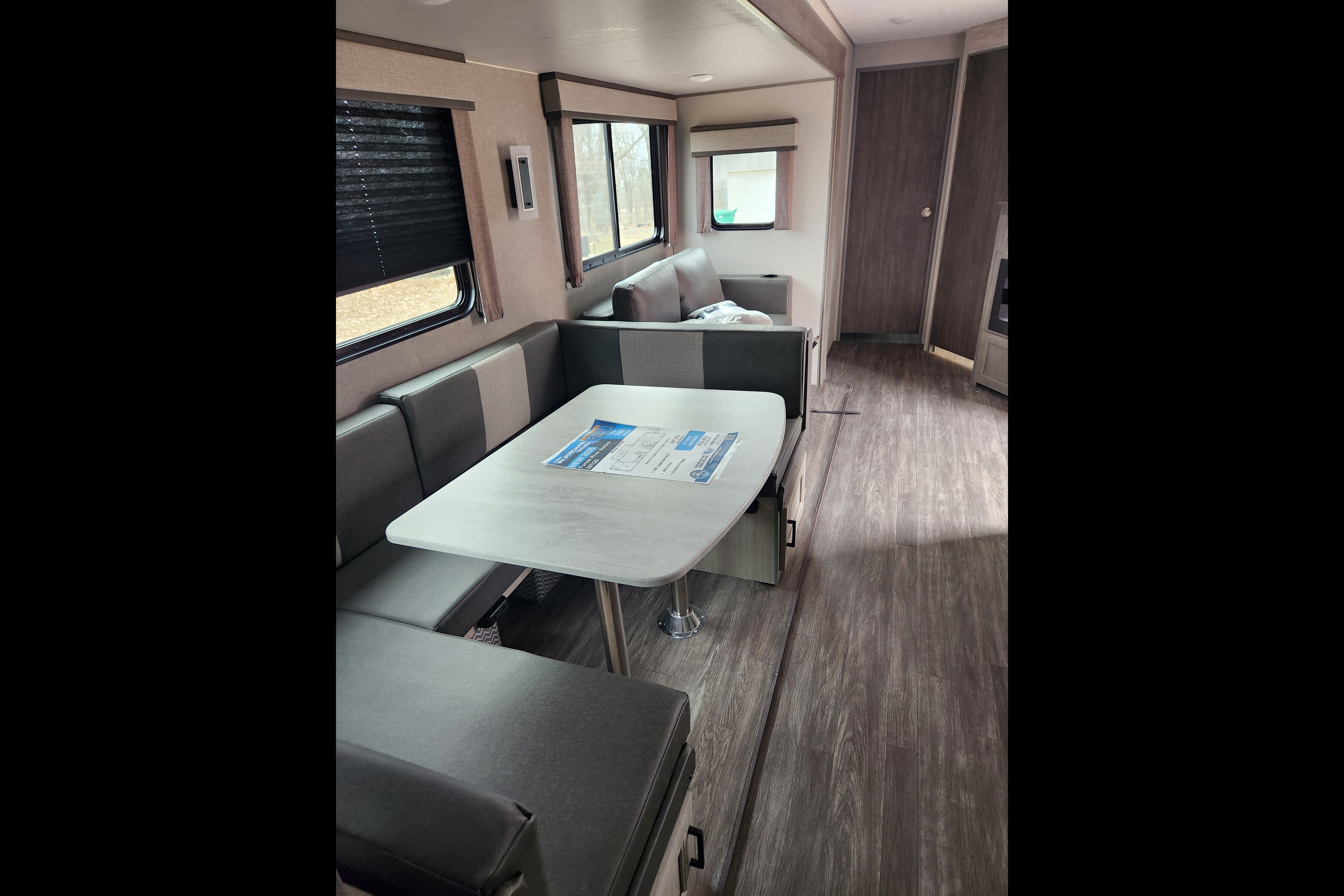 Ralph 's Forest river  Aurora Travel Trailer