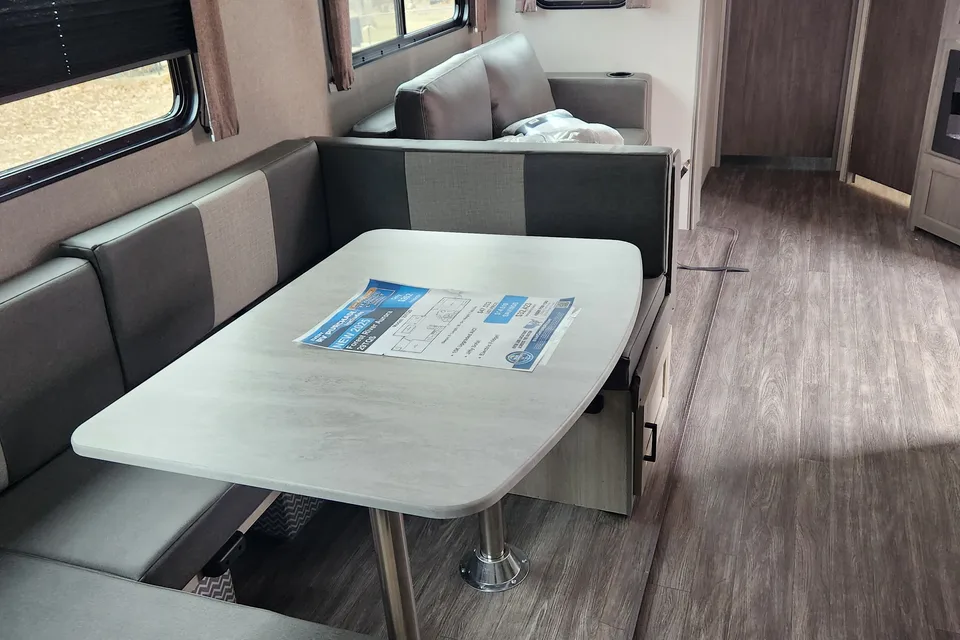 Ralph 's Forest river  Aurora Travel Trailer