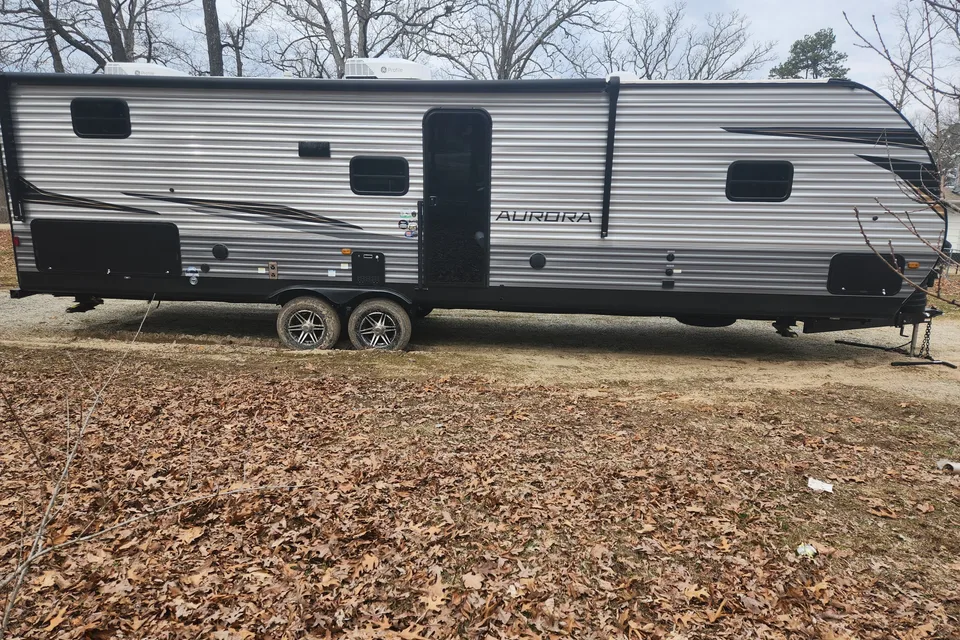 Ralph 's Forest river  Aurora Travel Trailer